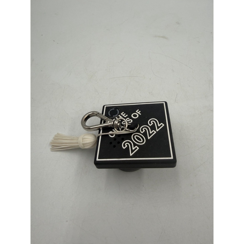Bath & Body Works Noise-Making 2022 Graduation Cap Pocket *Bac Holder